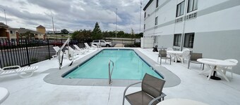 Merriam Park Inn