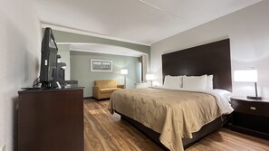 Premium bedding, in-room safe, desk, iron/ironing board