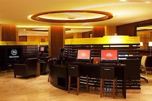 Business center - Sheraton Tianjin Hotel (Tianjin)