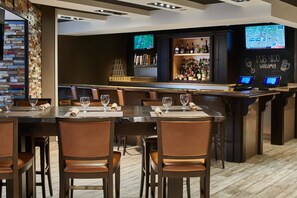 Bar (in der Unterkunft)