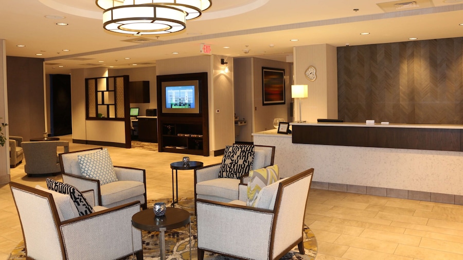 DoubleTree by Hilton Raleigh Crabtree Valley