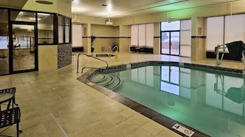 Una piscina techada