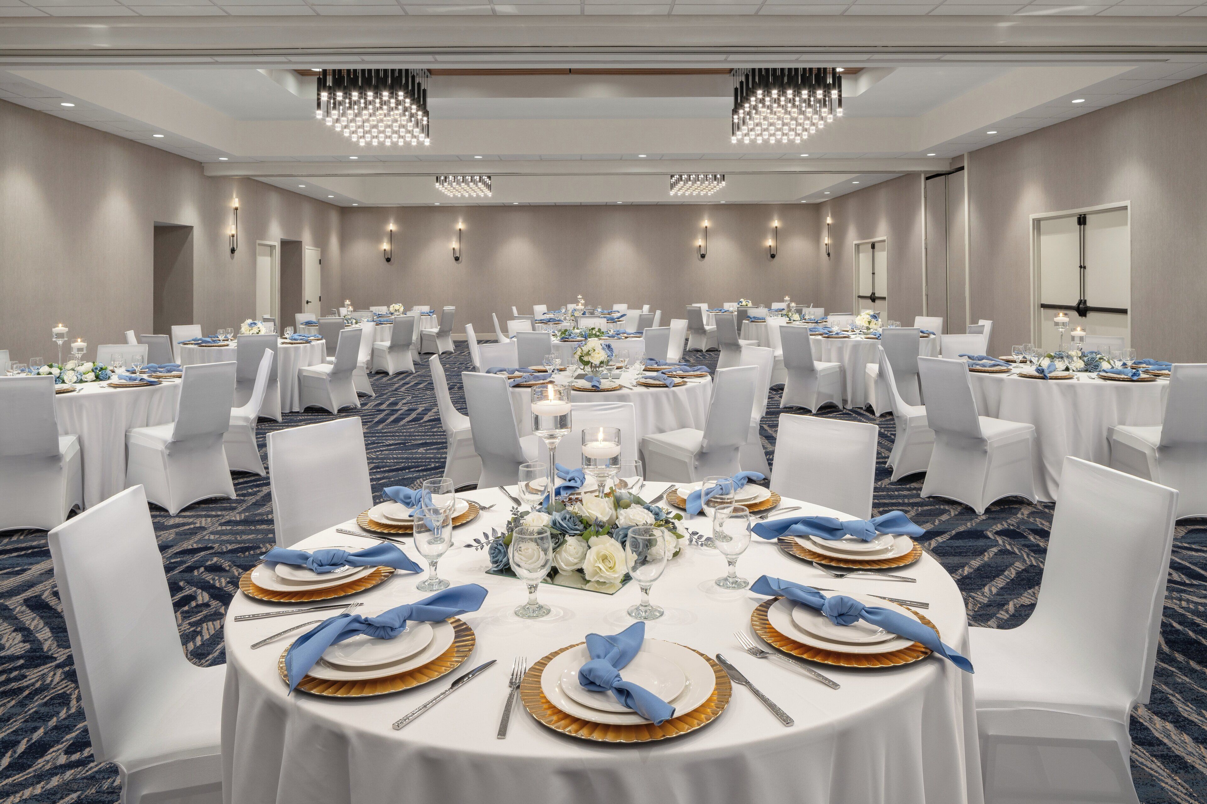 Photo - Crowne Plaza Virginia Beach Town Center by IHG
