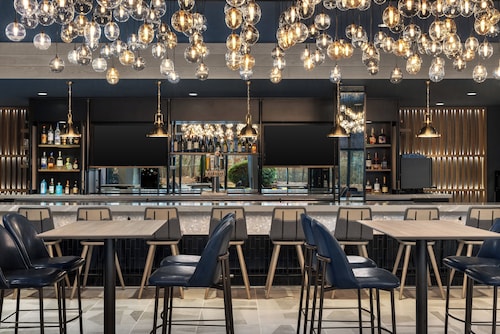 Crowne Plaza Virginia Beach Town Center by IHG