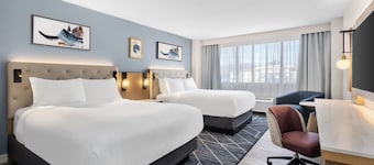 Crowne Plaza Virginia Beach Town Center by IHG