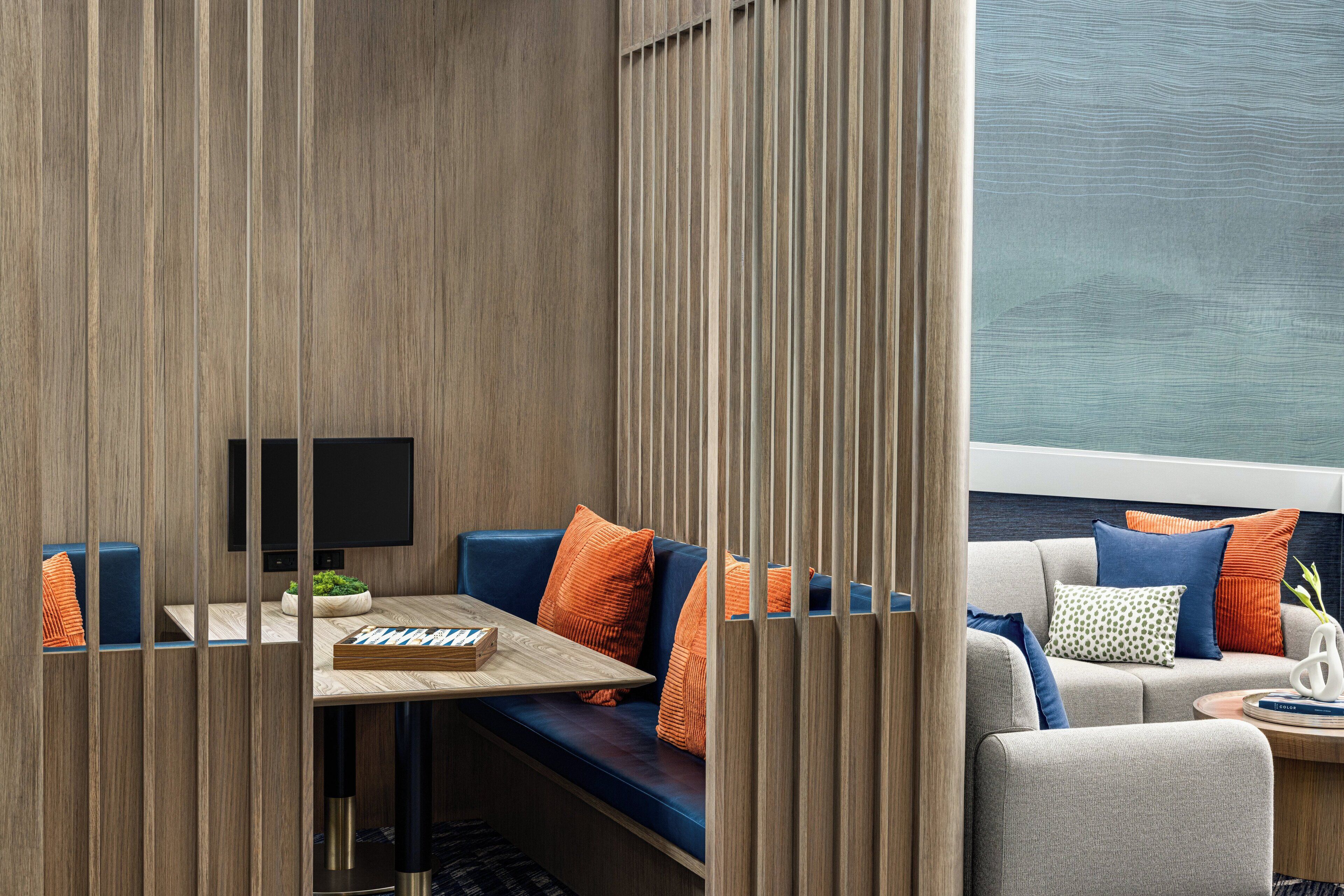 Photo - Crowne Plaza Virginia Beach Town Center by IHG