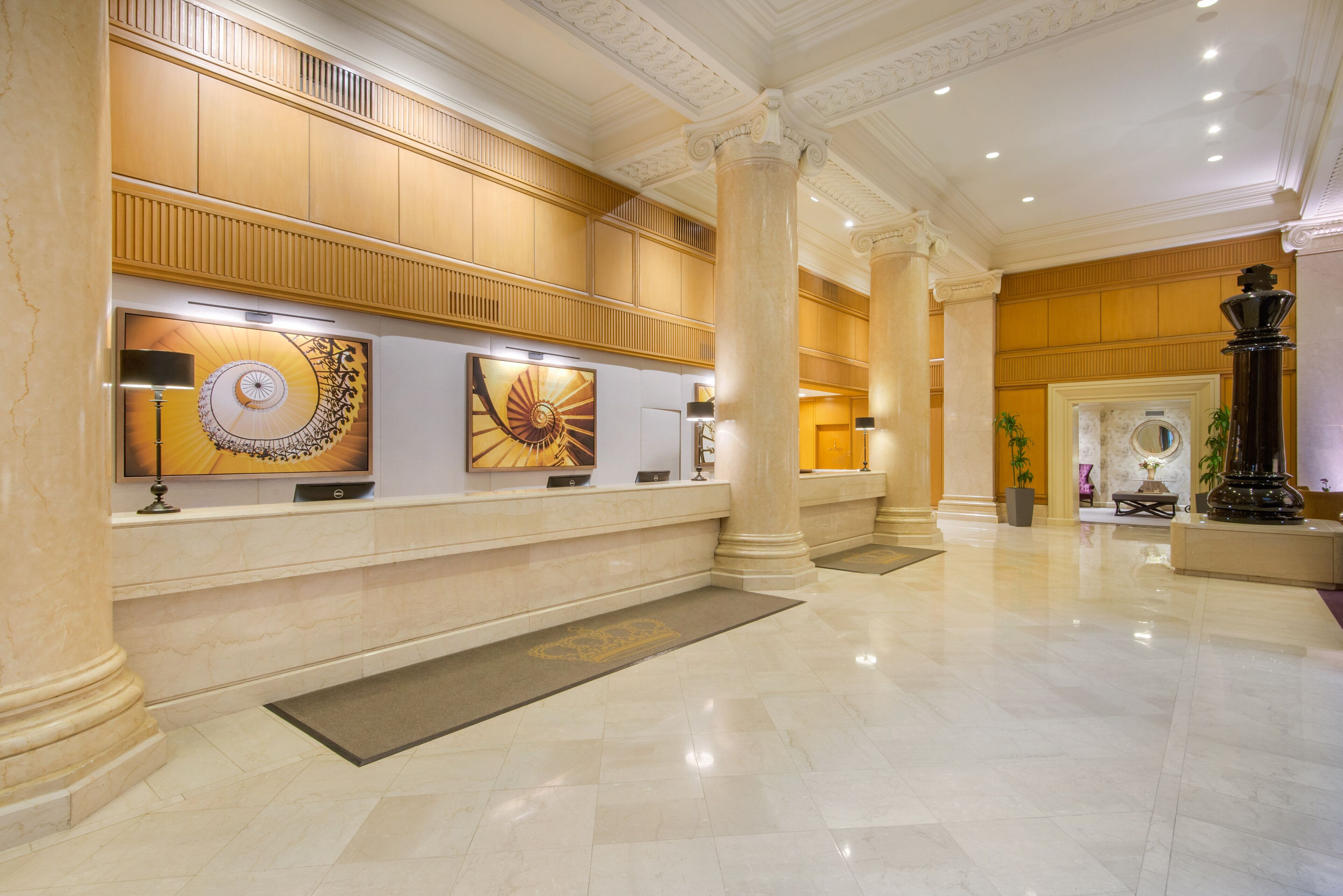 Photo - The Omni King Edward Hotel