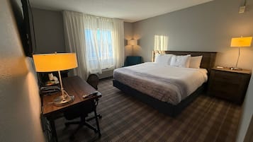 Kamer, 1 kingsize bed, niet-roken | Luxe beddengoed, een kluis op de kamer, individueel gemeubileerd