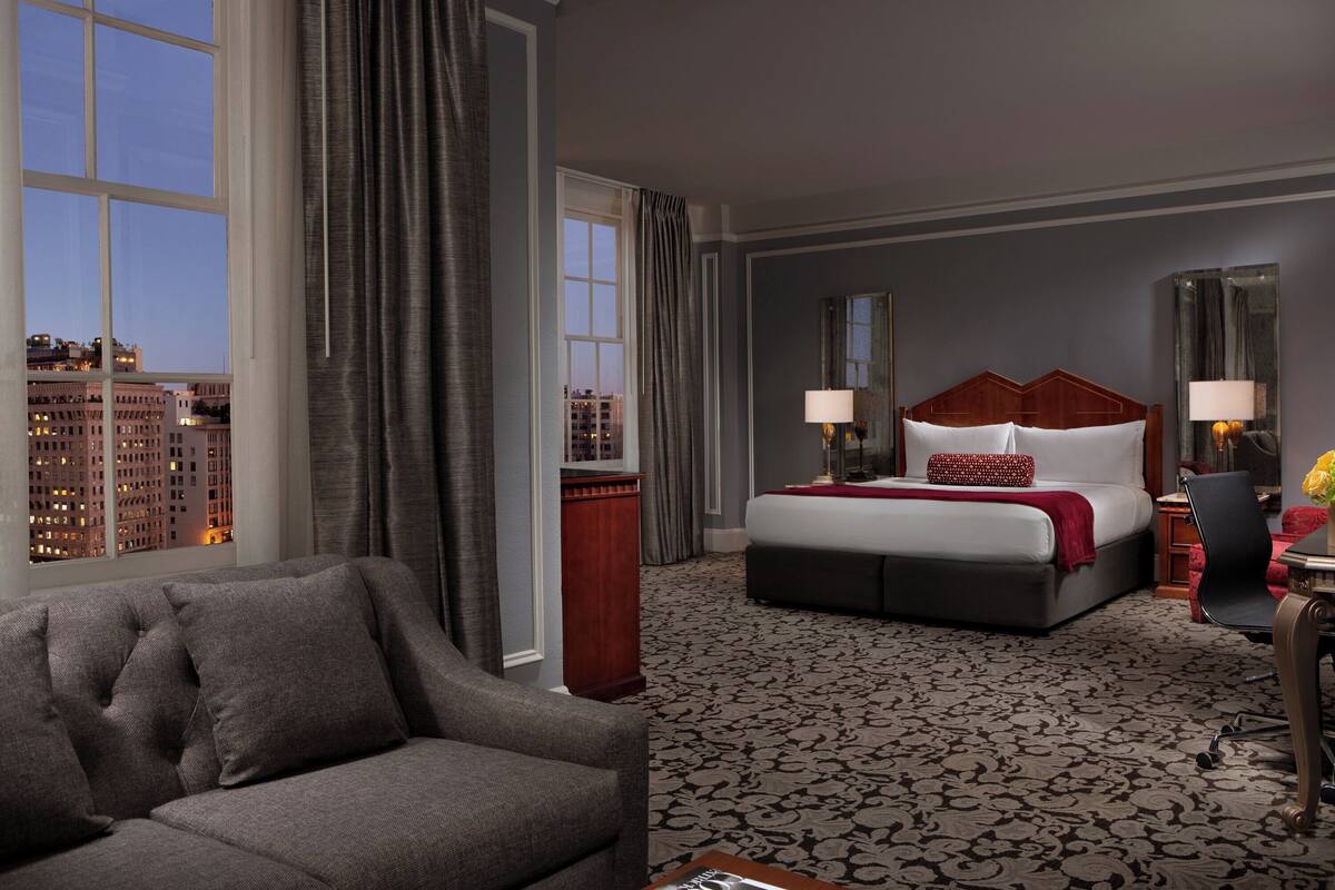 Studio Suite, 1 Katil Raja (King) | Peralatan tempat tidur hipoalergenik, gebar bulu kapas 
