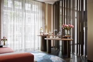 Lobby - NH Berlin Kurfürstendamm (Berlin)