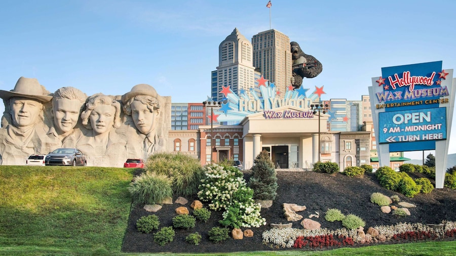 Ramada by Wyndham Pigeon Forge North
