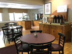 Free daily buffet breakfast