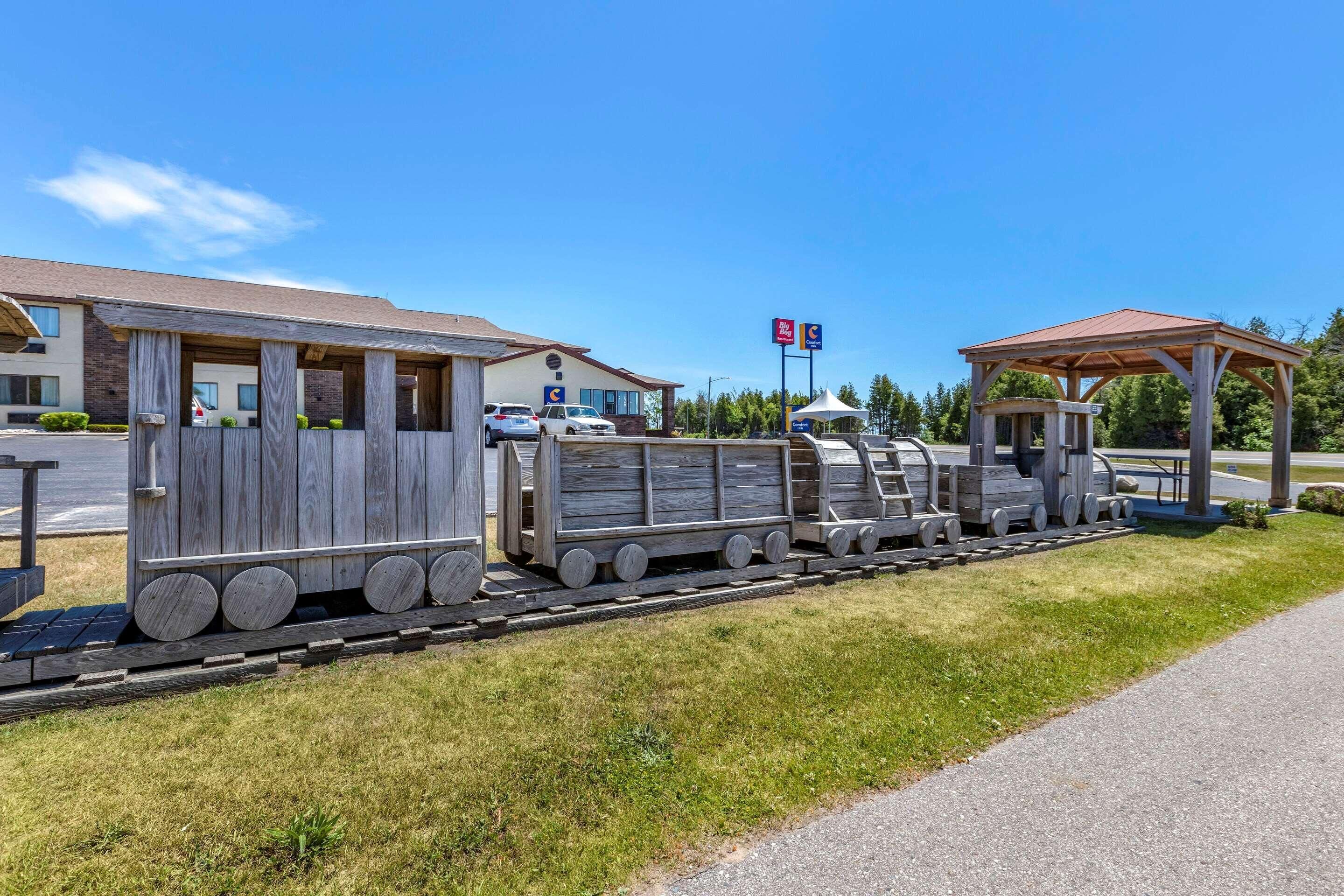 الإطلالة من المنشأة