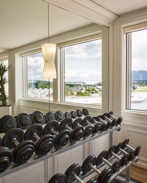 Fitness facility - Mövenpick Hotel Geneva (Meyrin)
