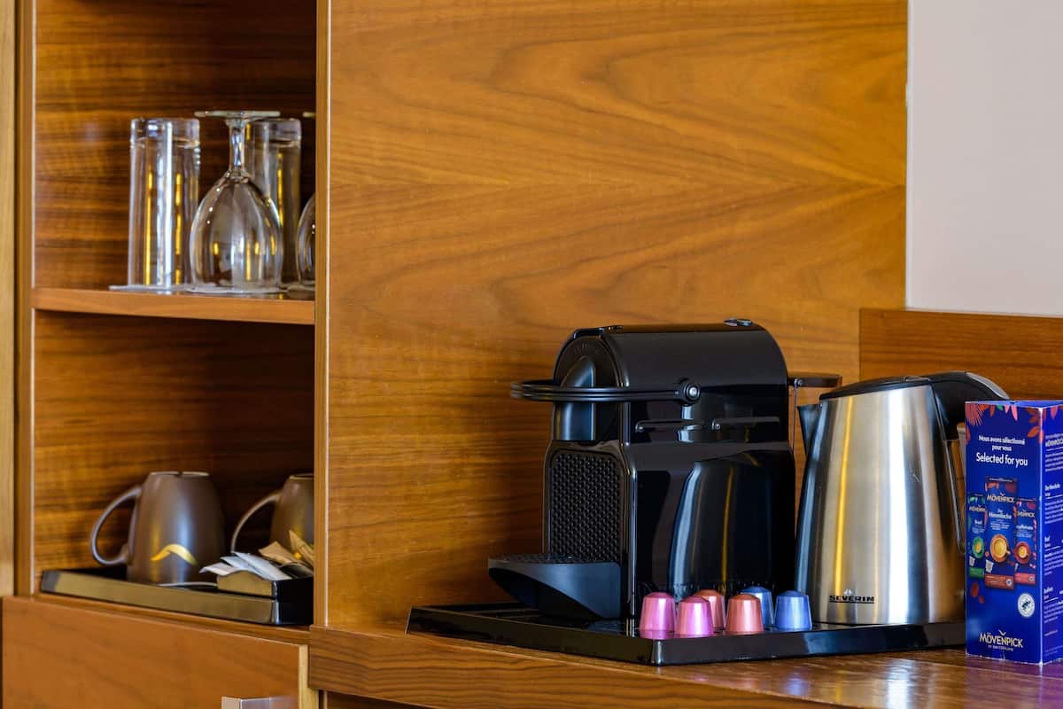 1 Schlafzimmer, hochwertige Bettwaren, Minibar, Zimmersafe