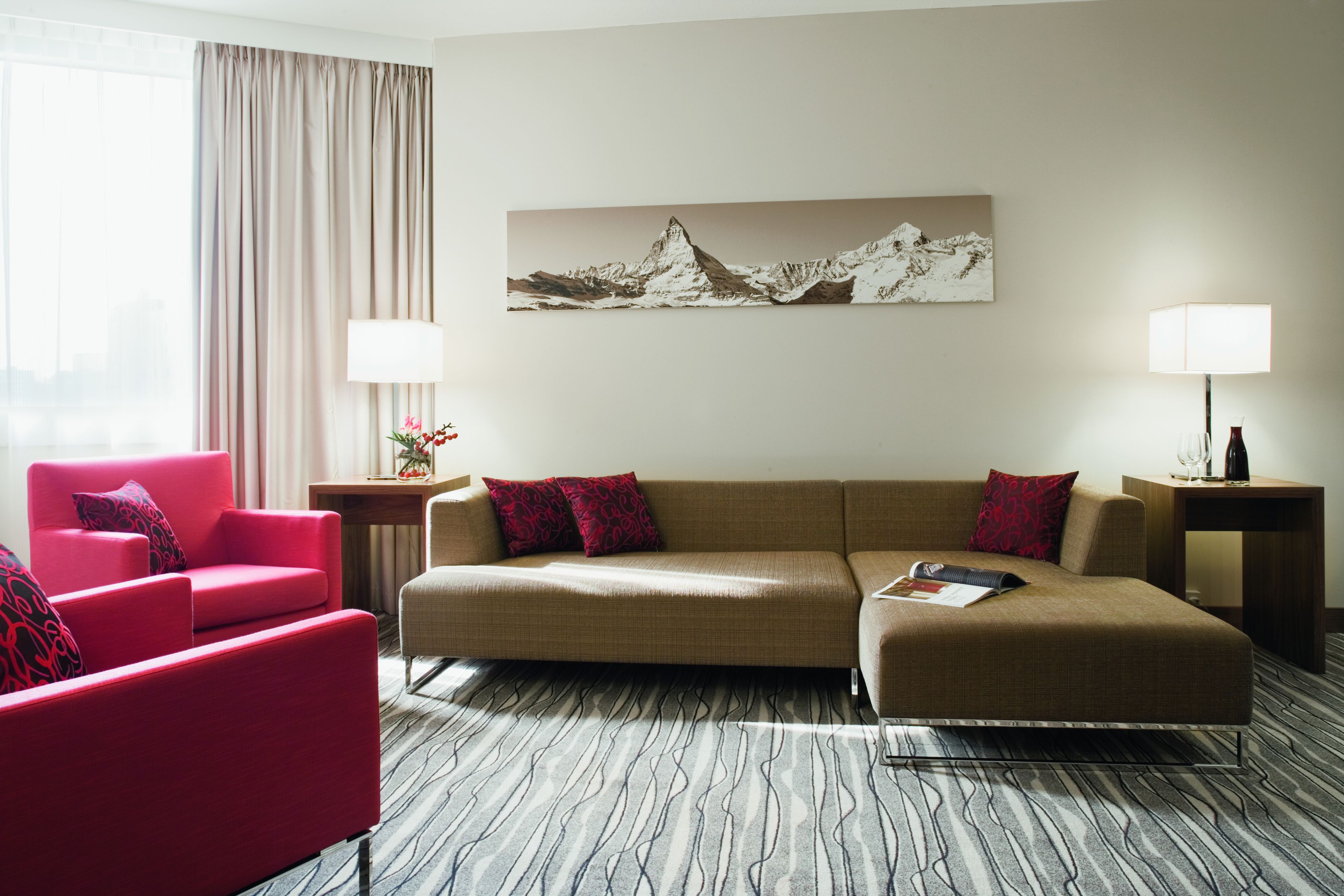 sky suite 1 bedroom | living area