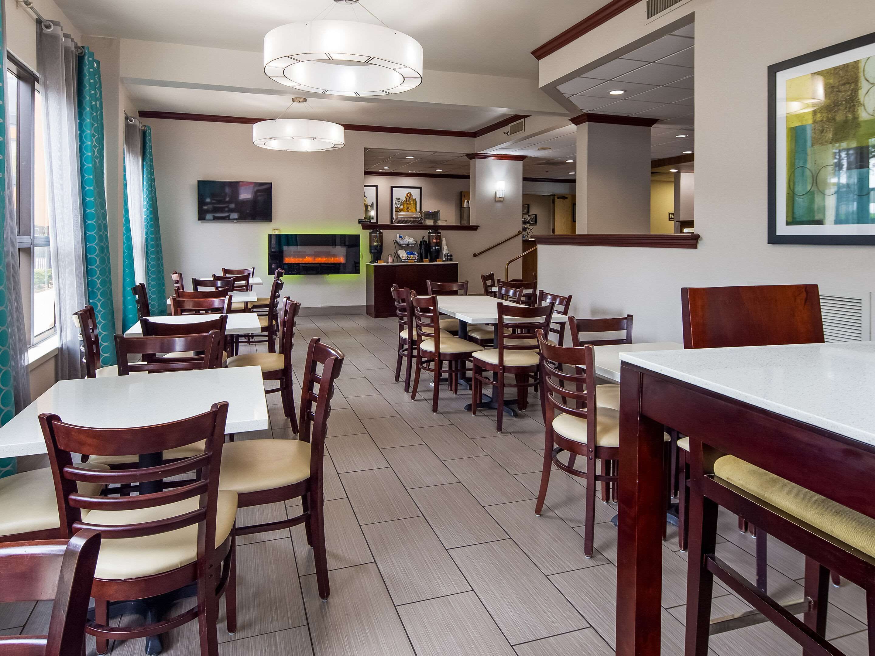 Foto - Clarion Pointe near Medical Center