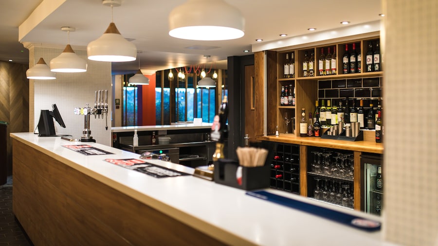 Holiday Inn Stoke on Trent M6, Jct 15 by IHG