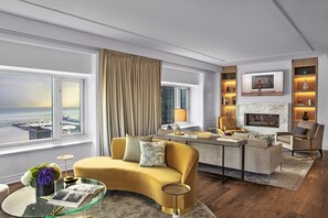 Premium bedding, minibar, in-room safe, desk