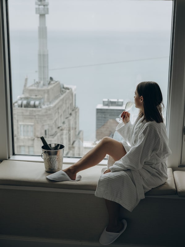 套房, 2 間臥室, 露台 (Lakeshore) | 湖景