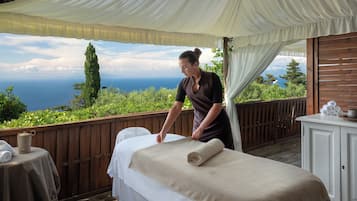 Couples treatment room(s), Turkish bath/hammam, body treatments