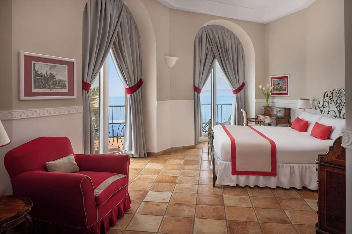 Junior Suite, Terrace, Sea View (Premium) | Premium bedding, down comforters, minibar, in-room safe
