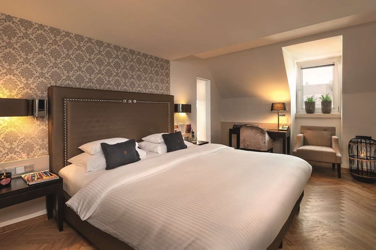 1 habitación, ropa de cama de alta calidad y minibar