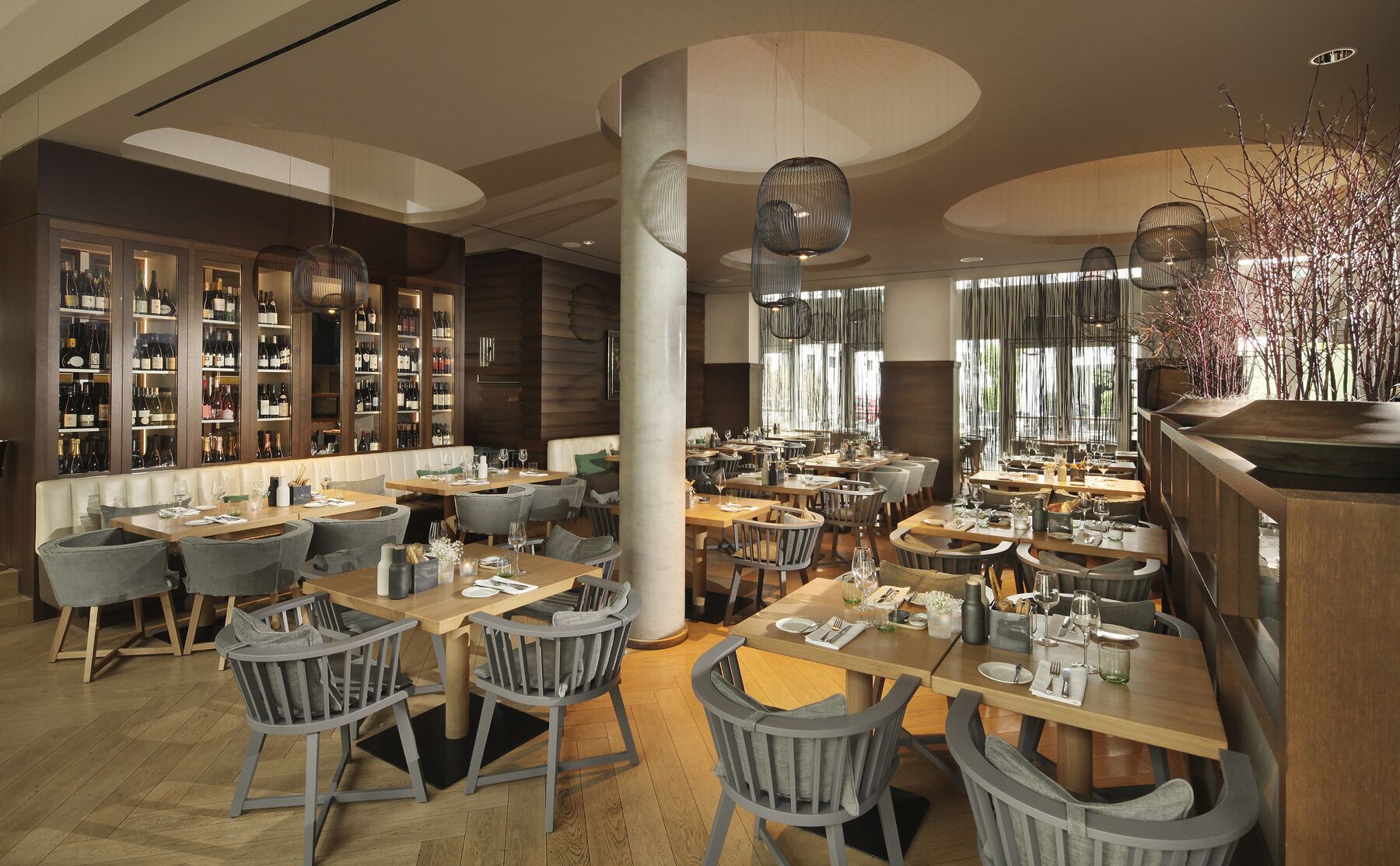 2 restaurants, breakfast, lunch, dinner served; mediterranean cuisine