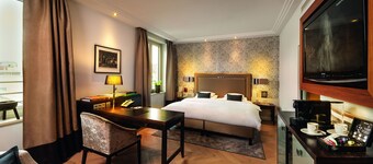Hotel Maximilian's