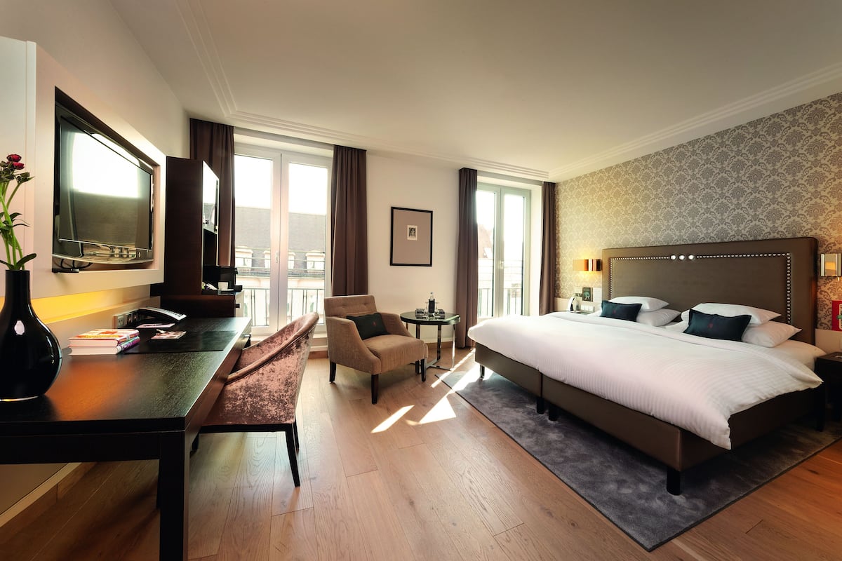 1 habitación, ropa de cama de alta calidad y minibar