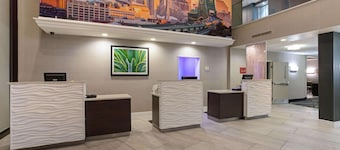 La Quinta Inn & Suites by Wyndham Boston-Andover
