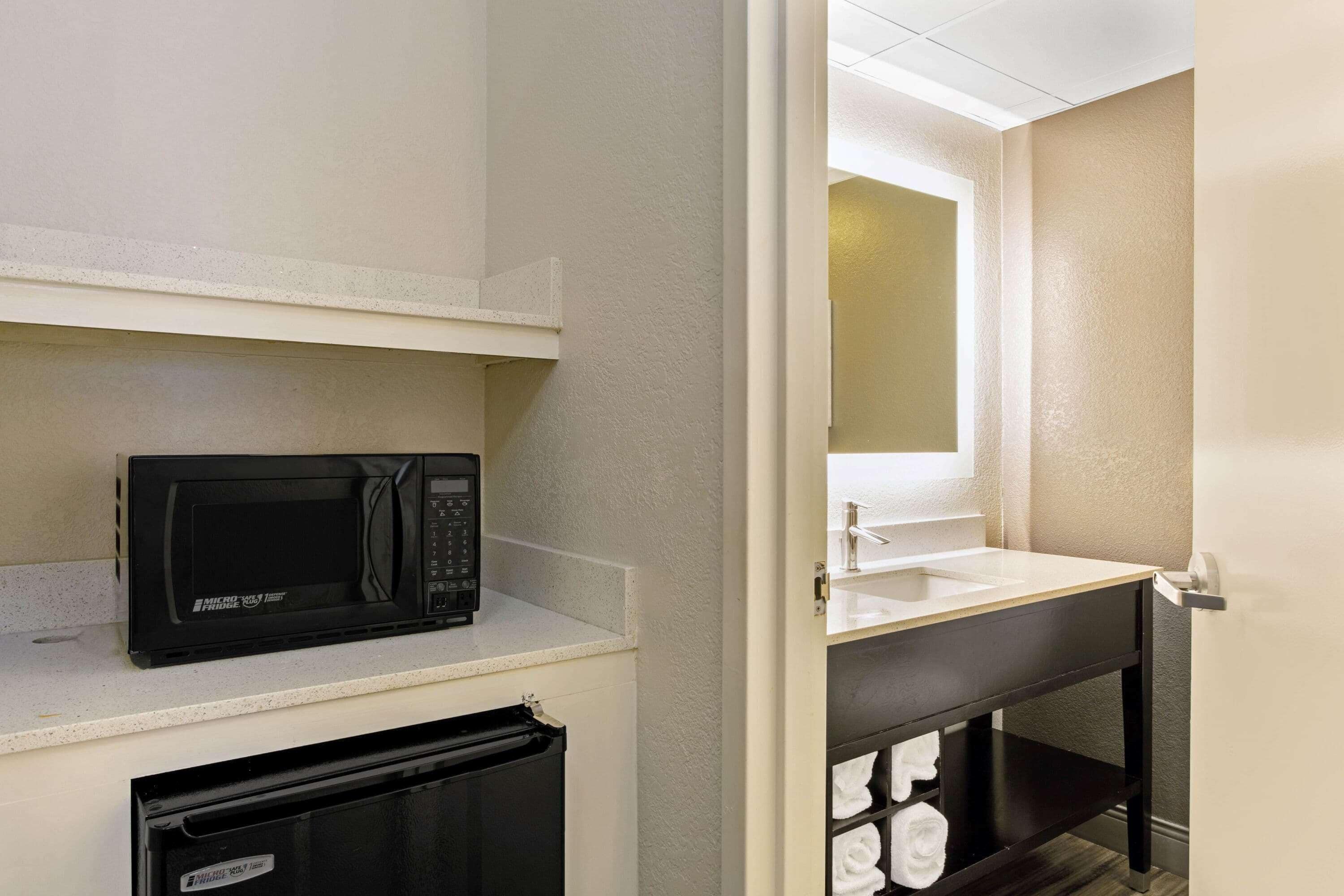 premium bedding, desk, iron/ironing board, free cots/infant beds