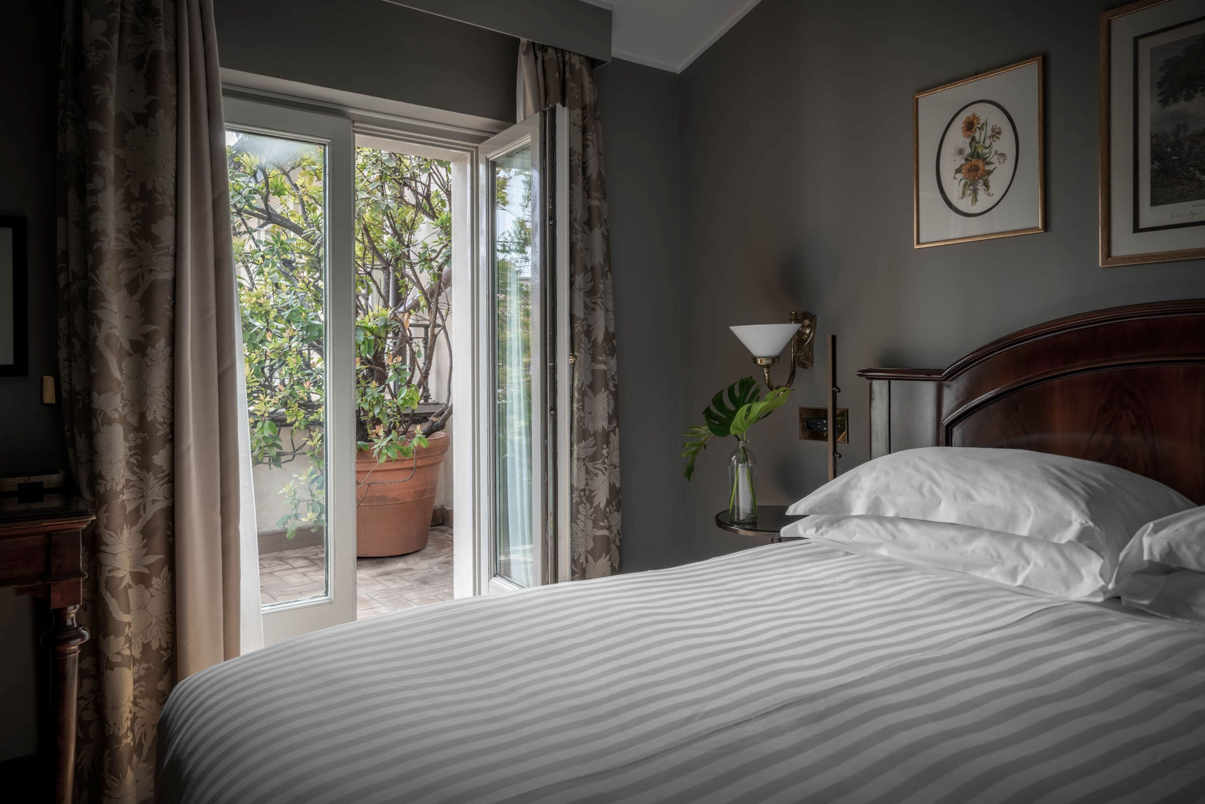 Phòng đôi hoặc 2 giường đơn phong cách cổ điển | Quang cảnh từ phòng