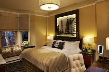 Premium bedding, pillowtop beds, in-room safe, desk at The Algonquin Hotel Times Square, Autograph Collection