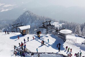 Snow and ski sports