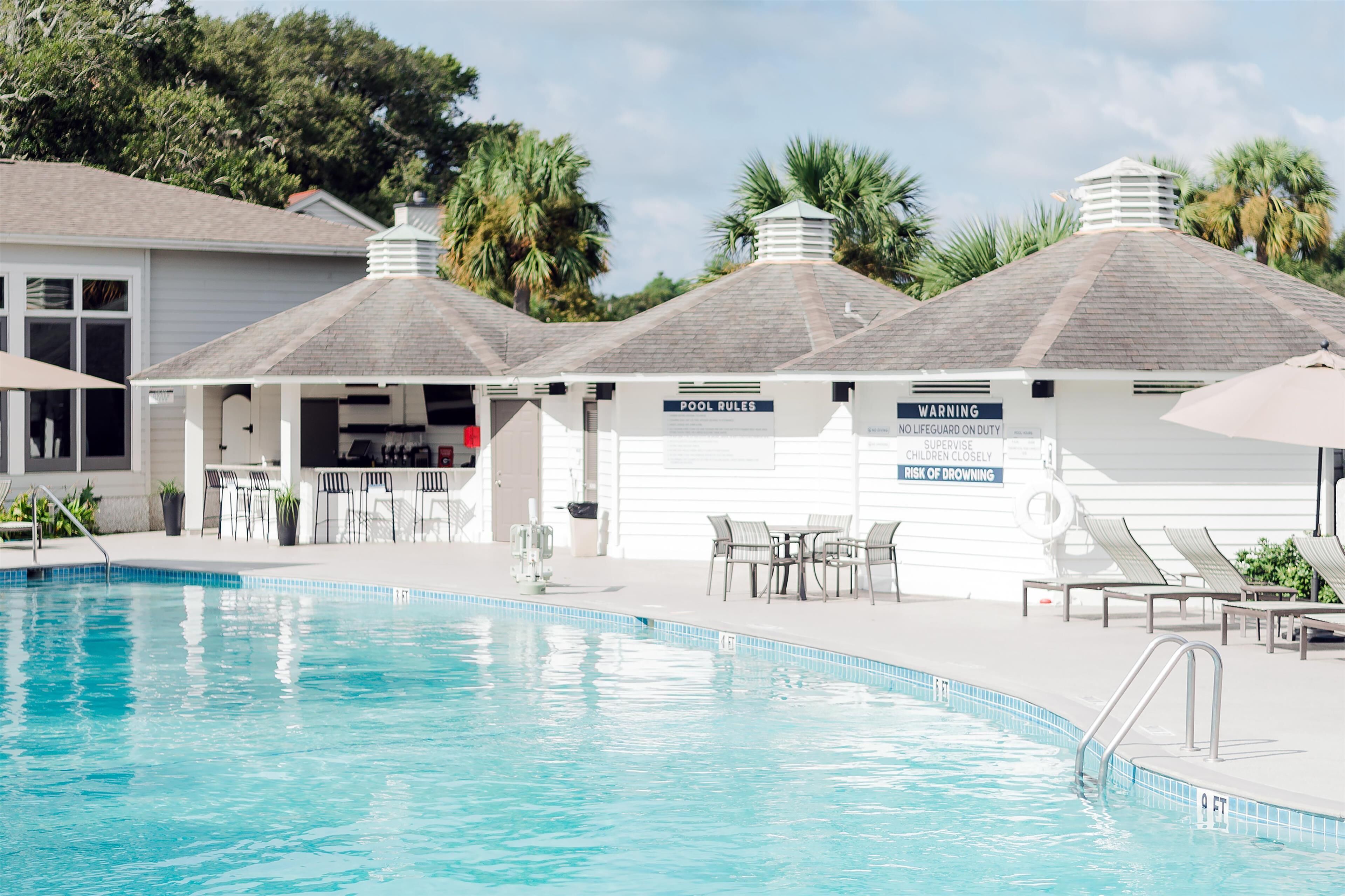 outdoor pool, open 9:00 am to 8:00 pm, pool cabanas (surcharge)