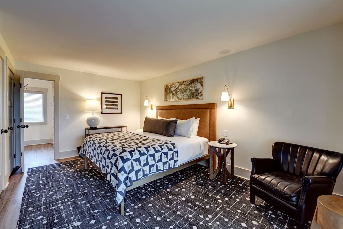 1 bedroom, premium bedding, in-room safe, iron/ironing board
