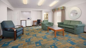 Interior - La Quinta Inn by Wyndham Denver Central (Denver)