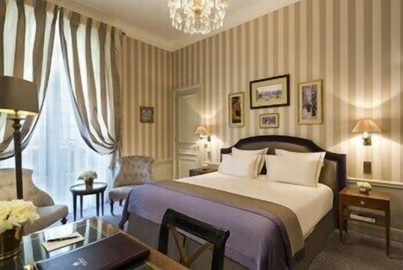 Premium bedding, down duvets, pillow-top beds, minibar