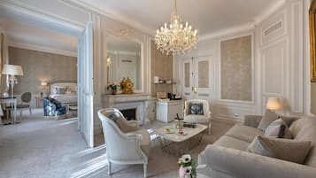 Premium bedding, down duvets, pillow-top beds, minibar