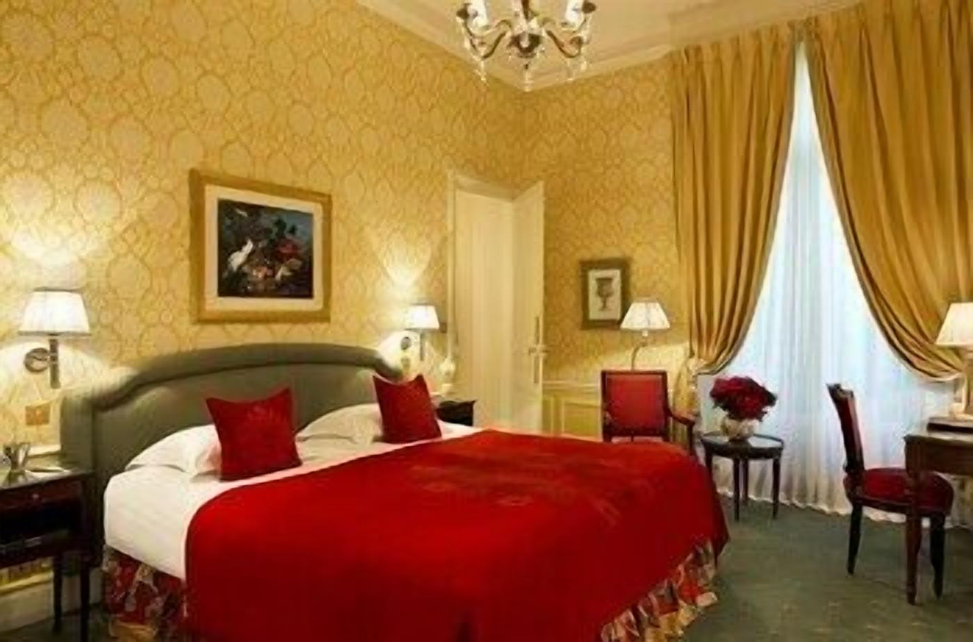 Premium bedding, down duvets, pillow-top beds, minibar