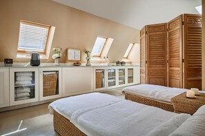 Couples treatment room(s), massages