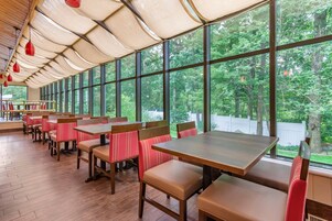 Café da manhã continental grátis todos os dias