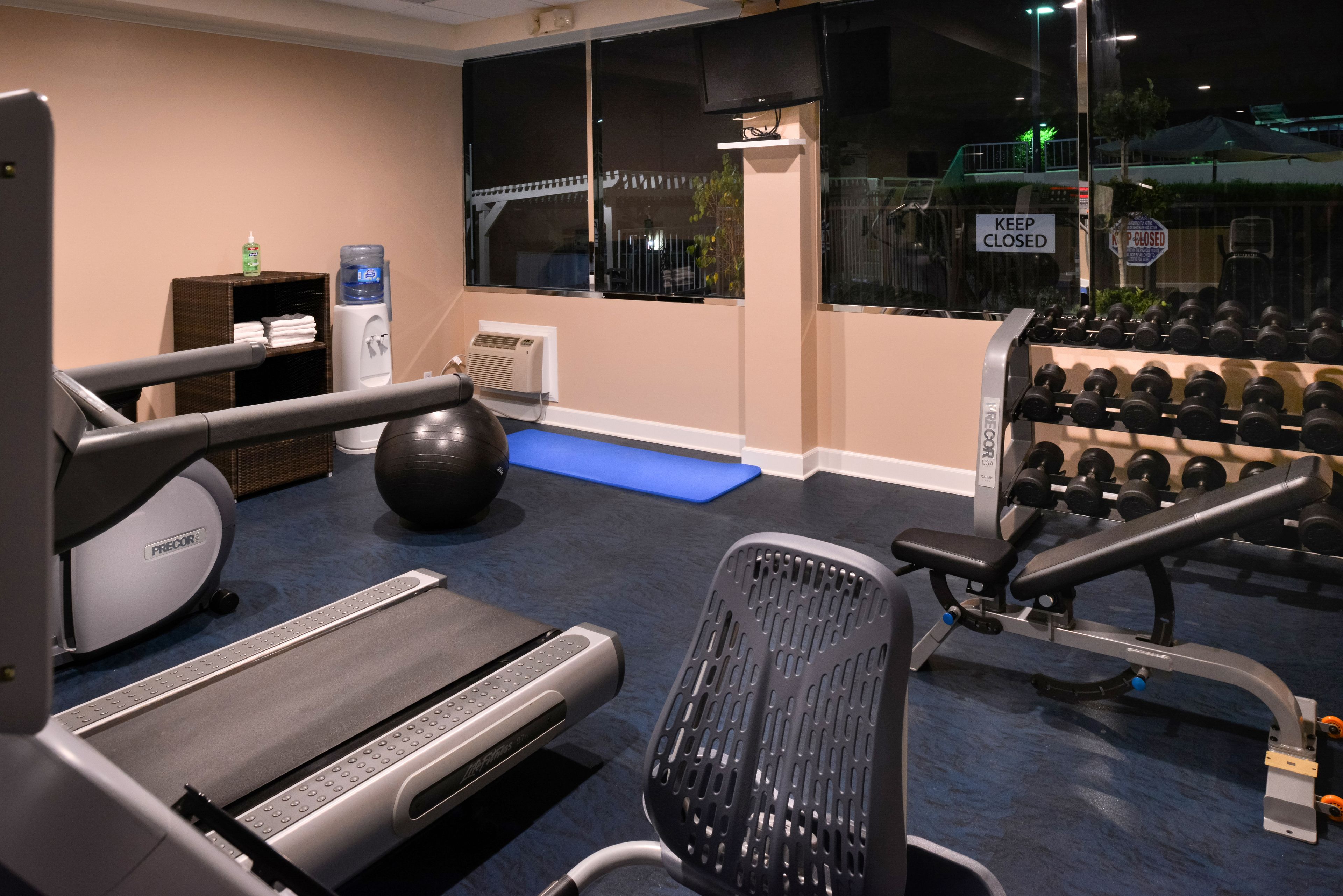 Foto - Holiday Inn Express & Suites Pasadena - Los Angeles by IHG