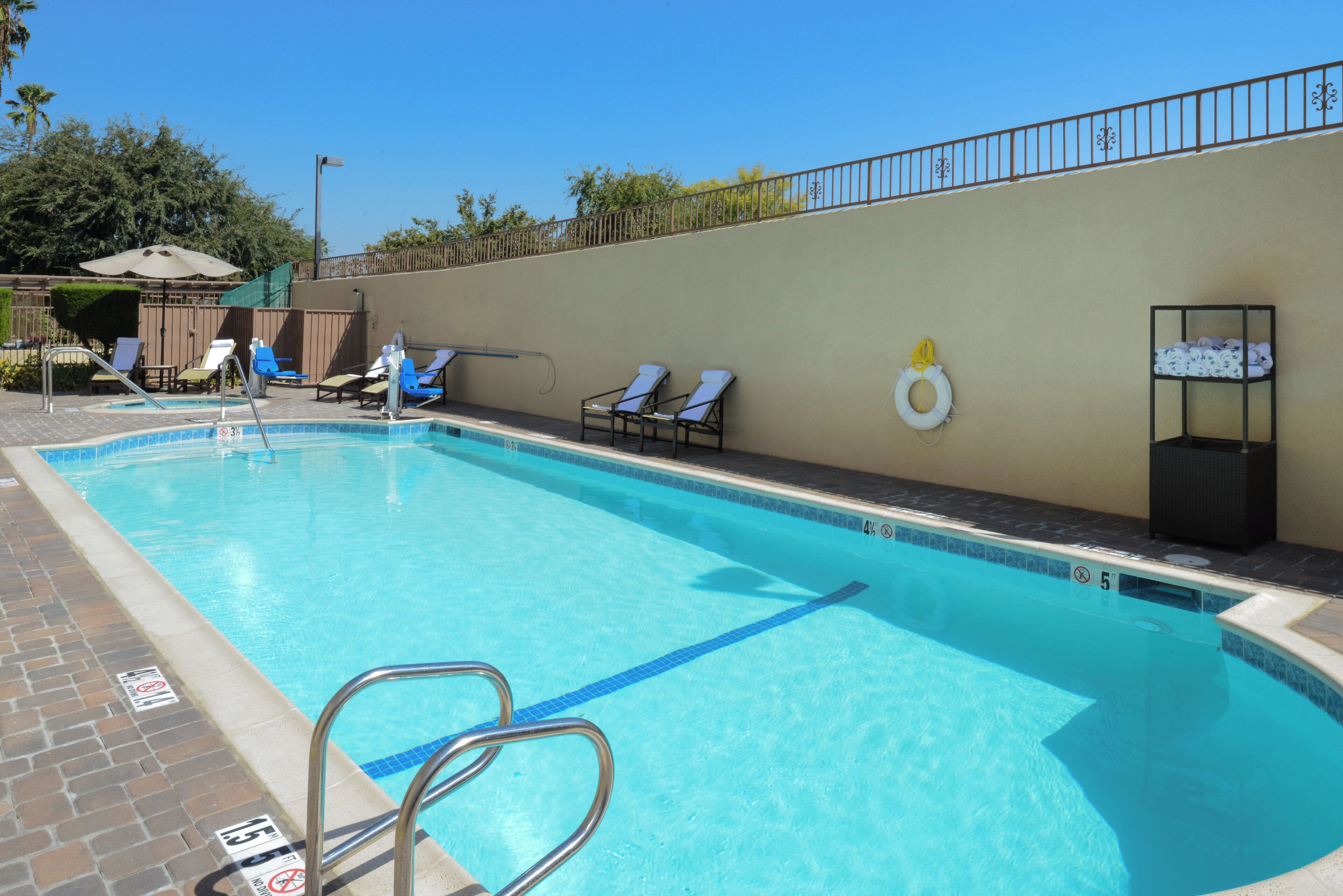 Foto - Holiday Inn Express & Suites Pasadena - Los Angeles by IHG
