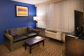 In-room safe, desk, iron/ironing board, free WiFi