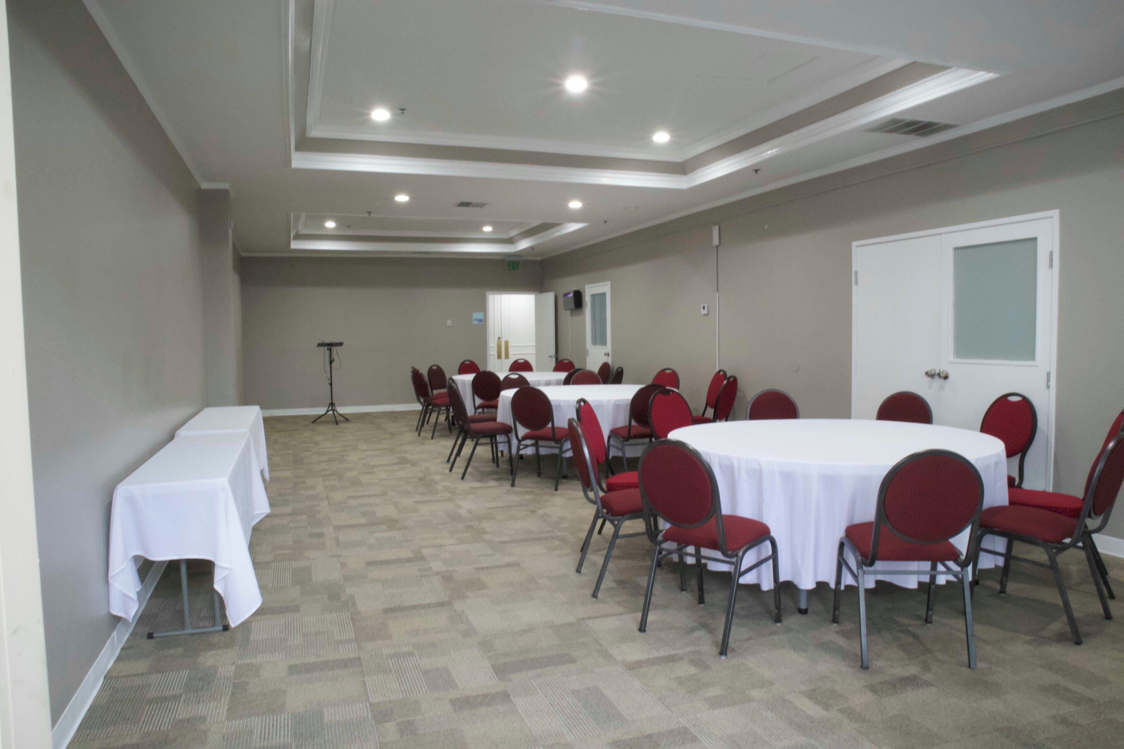 Foto - Holiday Inn Express & Suites Pasadena - Los Angeles by IHG