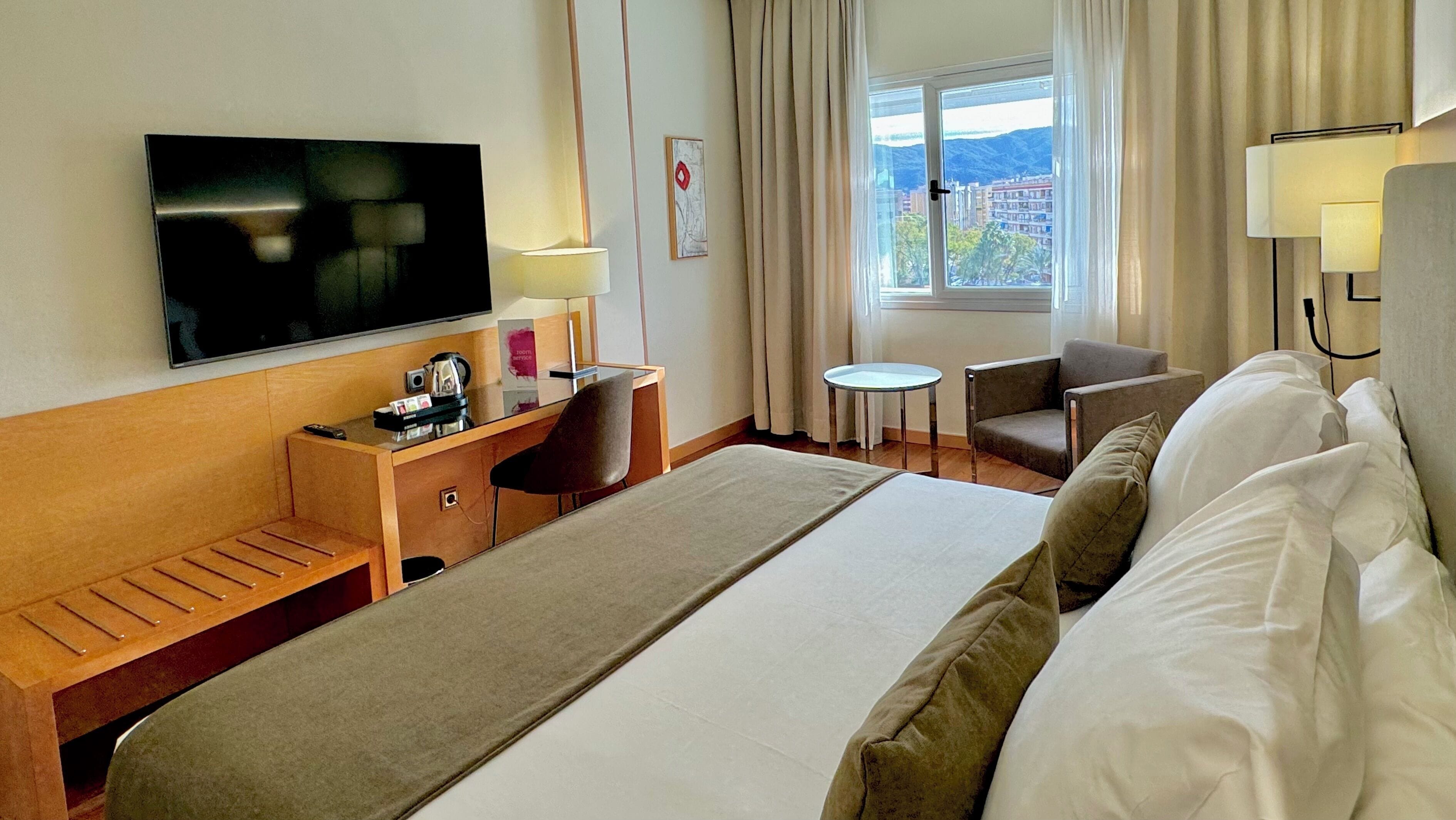 Staduitzicht vanuit accommodatie