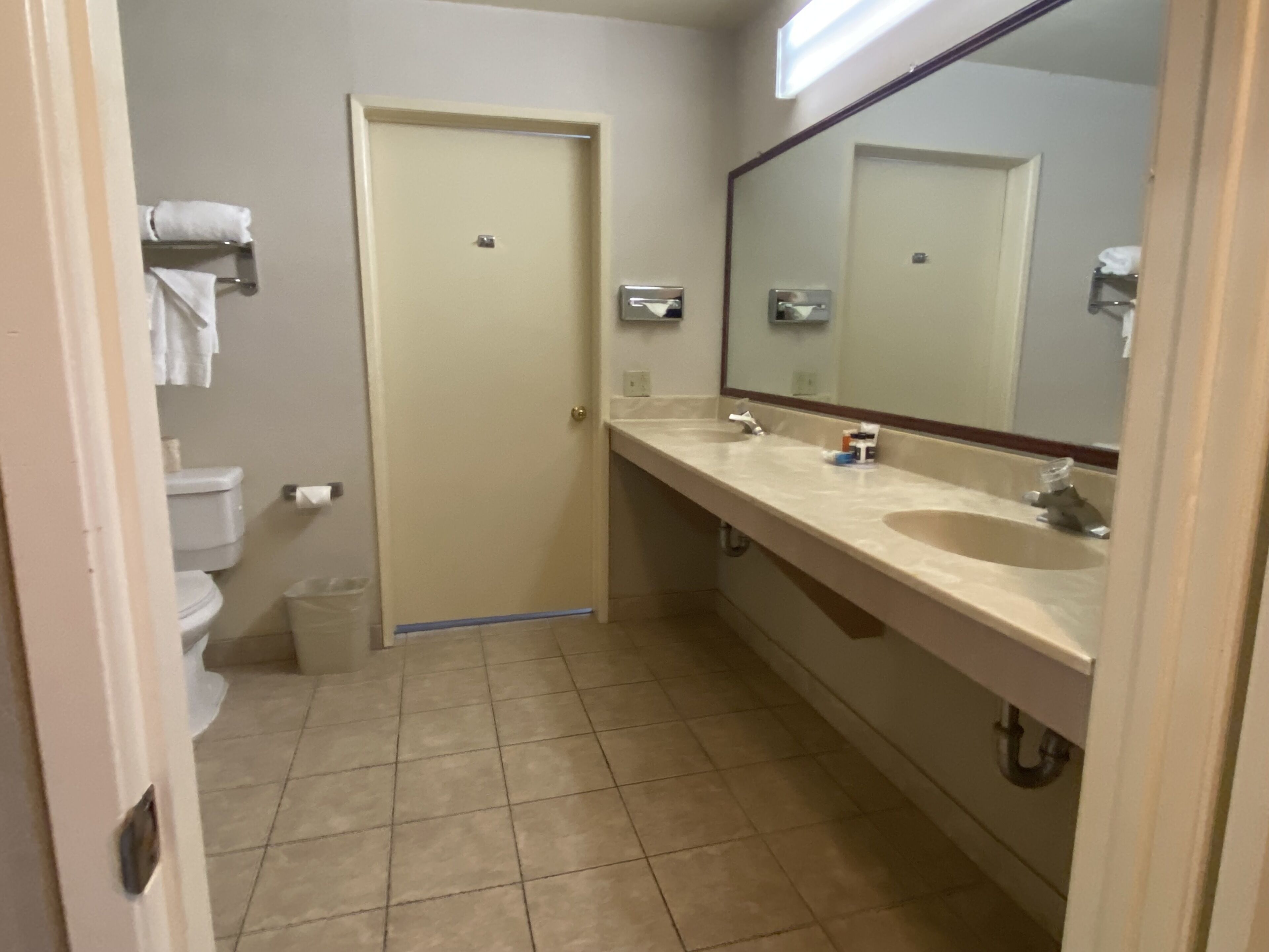 Foto - Ramada by Wyndham Los Angeles/Wilshire Center