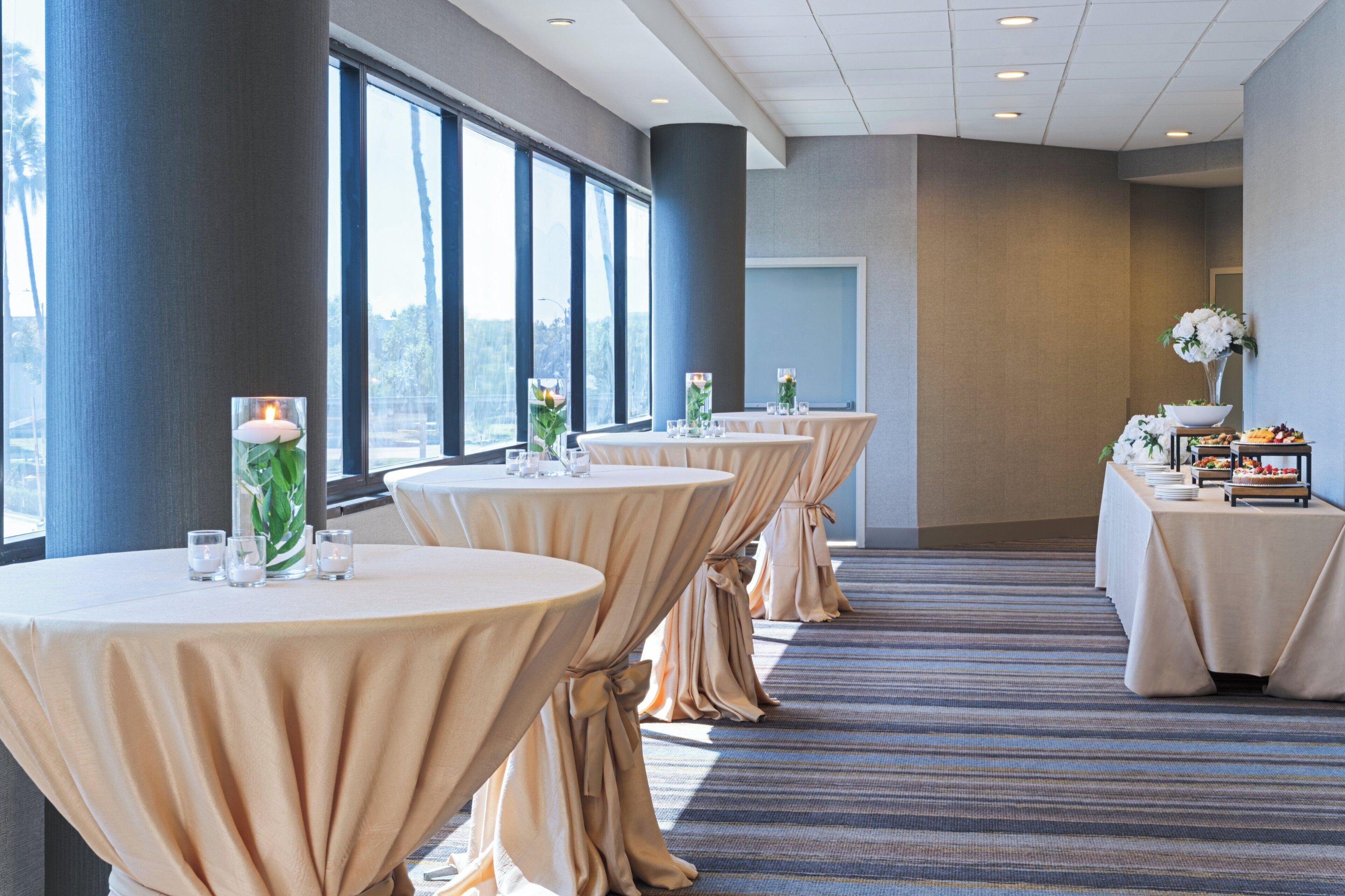Photo - Holiday Inn Los Angeles Gateway - Torrance by IHG